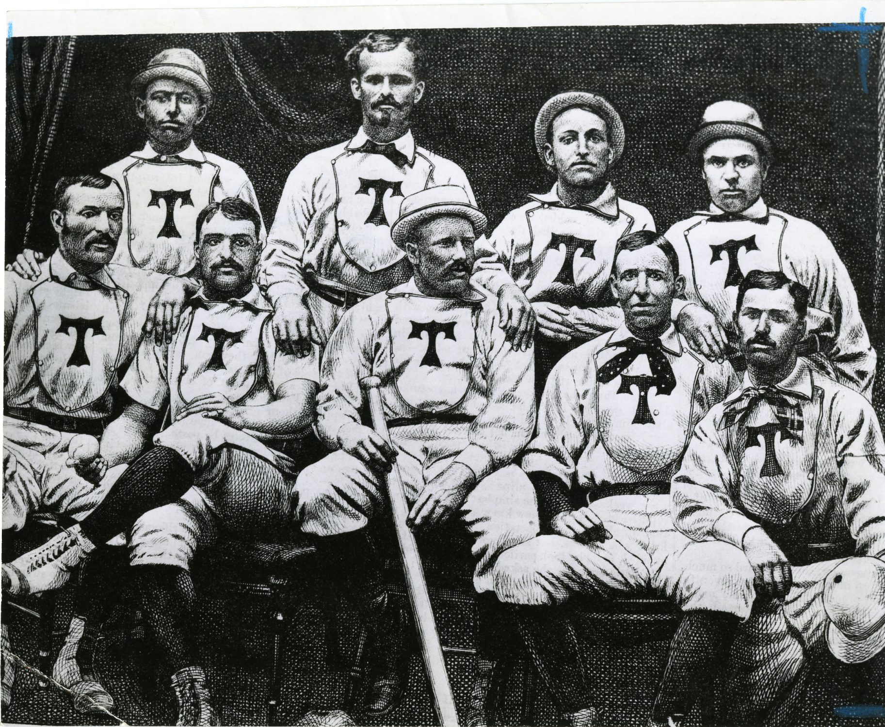 historic photo of mens baseball time posed in black and white